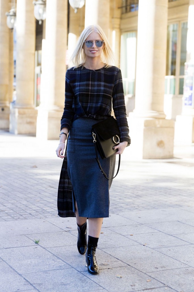 cold-weather-winter-interview-outfit-pencil-skirt-plaid-top-main